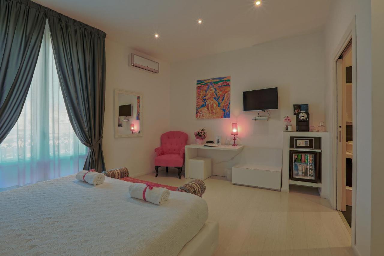 Palco Rooms&Suites ปาแลร์โม ภายนอก รูปภาพ