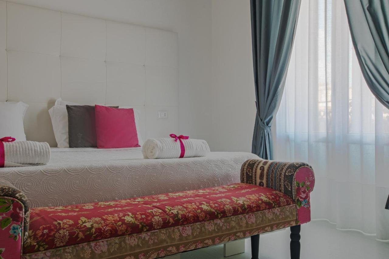Palco Rooms&Suites ปาแลร์โม ภายนอก รูปภาพ