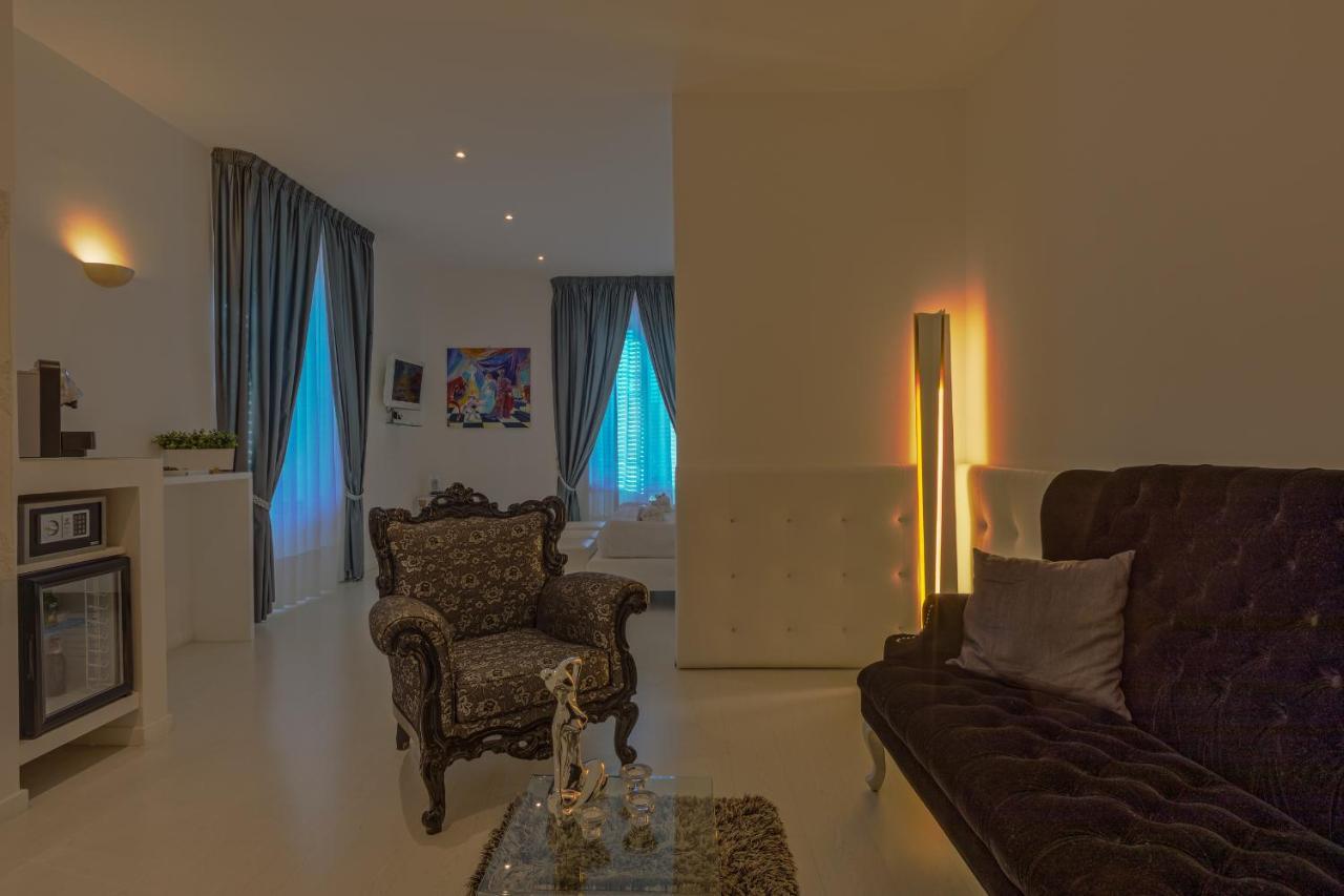Palco Rooms&Suites ปาแลร์โม ภายนอก รูปภาพ