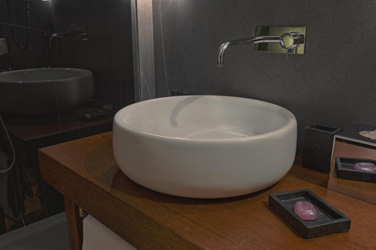 Palco Rooms&Suites ปาแลร์โม ภายนอก รูปภาพ